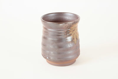 Bizen ware Japanese Pottery Yunomi Chawan Tea Cup, Hourglass Shape, Rusty Brown, Made in Japan