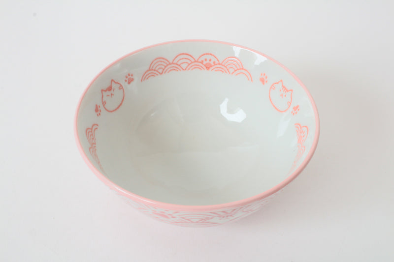 Mino ware Japanese Ceramics Rice Bowl Pink Cat with a Seigaiha Wave Pattern made in Japan