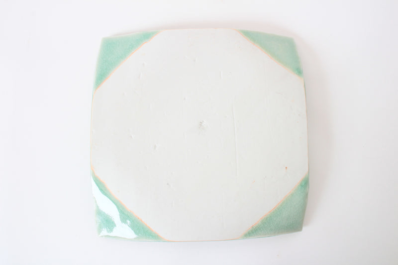 Mino ware Japanese Ceramics Square Plate (7.9 inch) Tea Green Color & Brown Rim