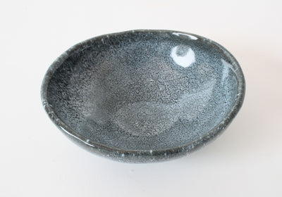 Mino ware Japanese Ceramics Small Round Bowl Crackle Pattern Blue Gray in Japan