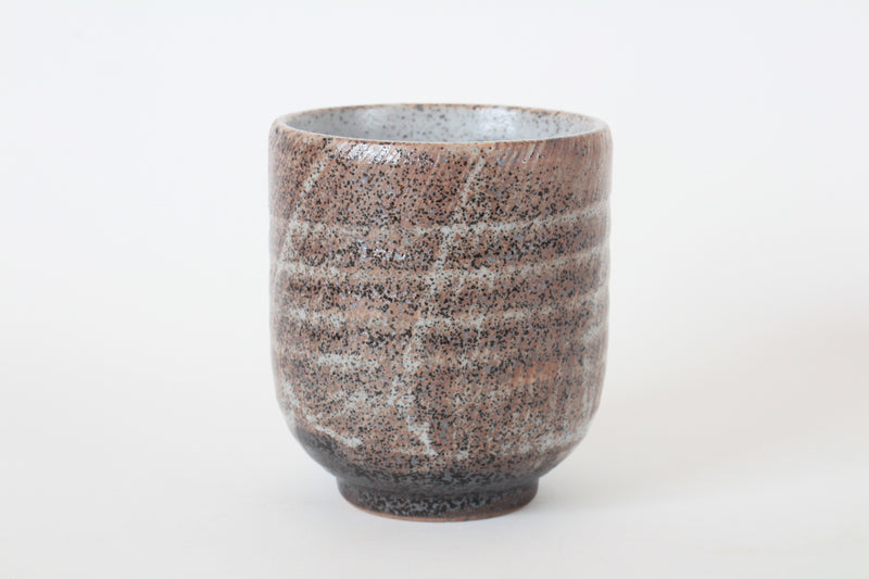 Mino ware Japanese Sushi Yunomi Chawan Tea Cup Brushed Brown on White