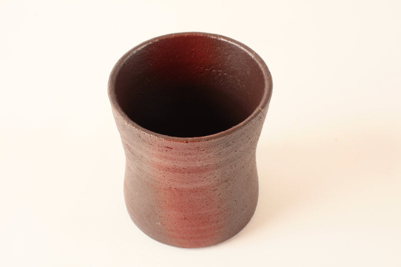 Mino ware Japanese Pottery Yunomi Chawan Tea Cup Hourglass Shape Burgundy Red made in Japan