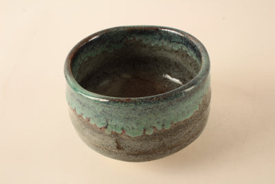 Mino ware Japanese Pottery Tea Ceremony Matcha Bowl Seashore Blue & Gray & Brown