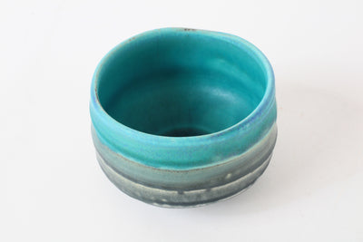 Mino ware Japanese Pottery Tea Ceremony Matcha Bowl Turquoise Blue Crackled