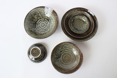 Mino ware Japanese Pottery Salad / Appetizer / Dipping Bowl Set Rusty Green made in Japan