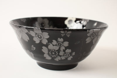 Mino ware Japanese Large Rice Bowl Cherry Blossom Flowers Black