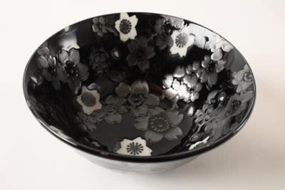 Mino ware Japanese Large Rice Bowl Cherry Blossom Flowers Black