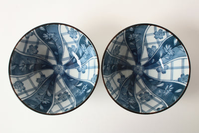 Mino ware Japanese Ceramics Rice Bowl Set of Two Spiral Flower made in Japan