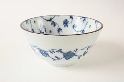 Mino ware Japanese Ceramics Rice Bowl Set of Two White Blue Flower made in Japan