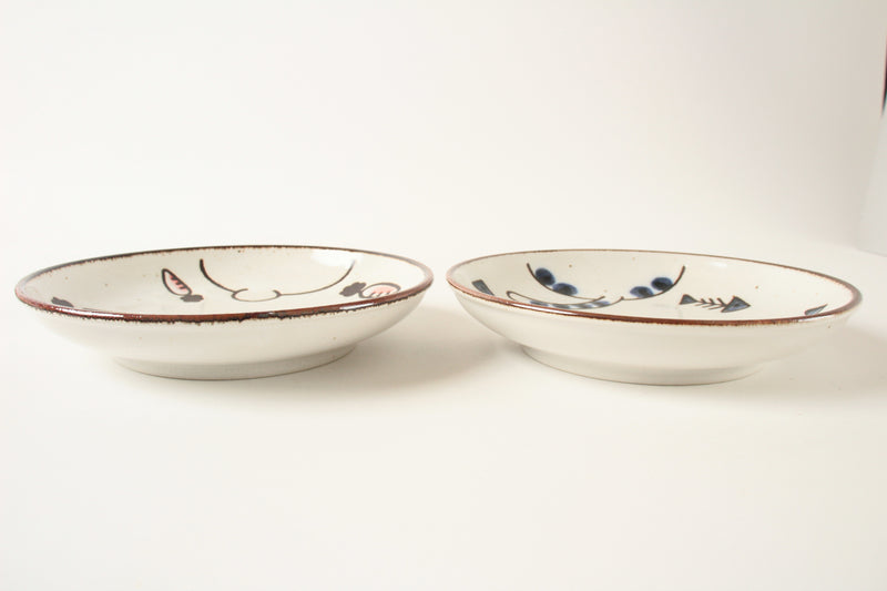 Mino ware Japan Ceramics Round Plate Set of Two Cat & Rabbit made in Japan