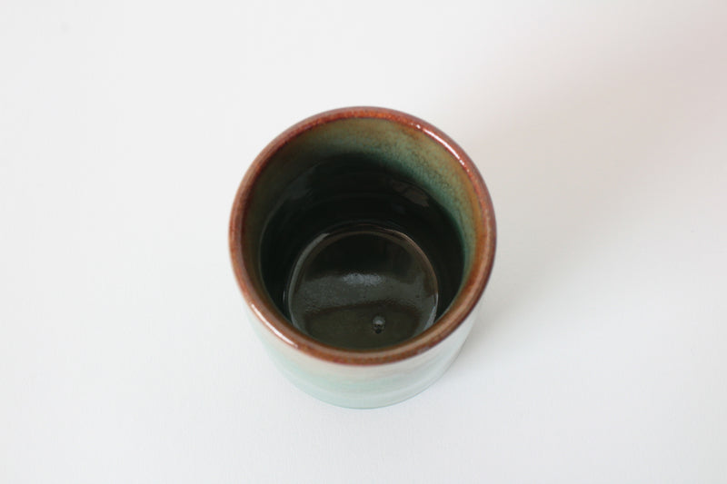 Mino ware Japanese Pottery Yunomi Chawan Tea Cup Fern Green w/Brown Glaze Stripe