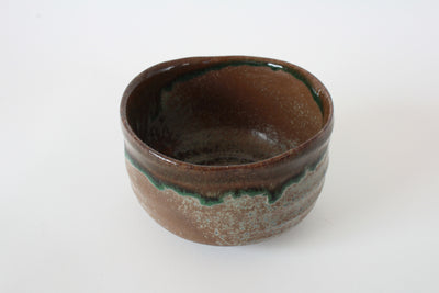 Mino ware Japanese Pottery Tea Ceremony Matcha Bowl, Ash-yellow spotted green glaze flowing, Brown, Made in Japan