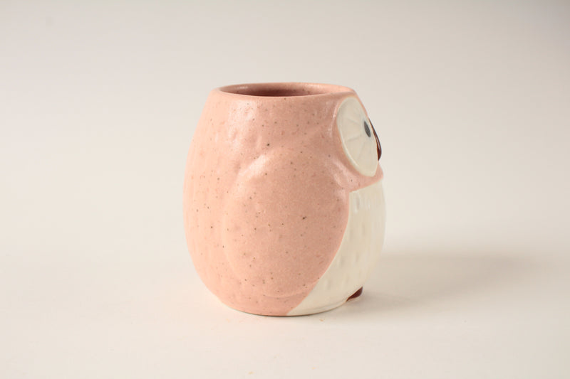 Mino ware Japanese Pottery Yunomi Chawan Tea Cup Owl Shape Pink made in Japan