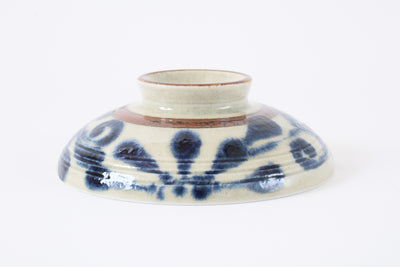 Mino ware Japanese Pottery Clay Pot Donabe (Small) Karakusa Blue Lid, Black Pot, Made in Japan