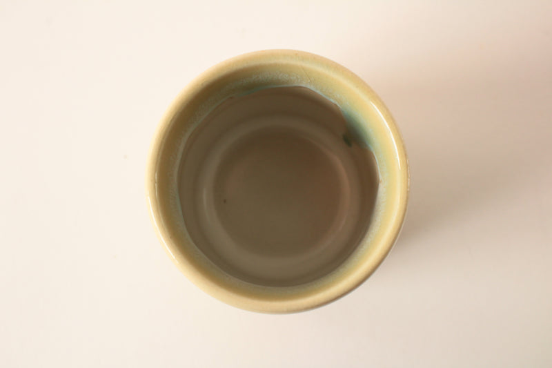 Mino ware Japanese Pottery Yunomi Chawan Tea Cup Creamy Beige w/Green Glaze