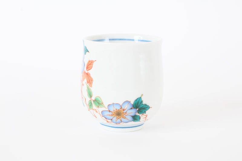 Kutani ware Japanese Ceramic Yunomi Chawan Tea Cup Blue and Pink Flowers Made in Japan