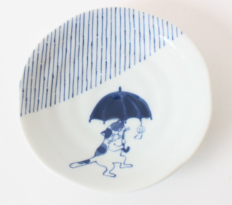 Mino ware Japanese Ceramics 5.4 inch Round Plate / Dish Japanese Cats Umbrella made in Japan