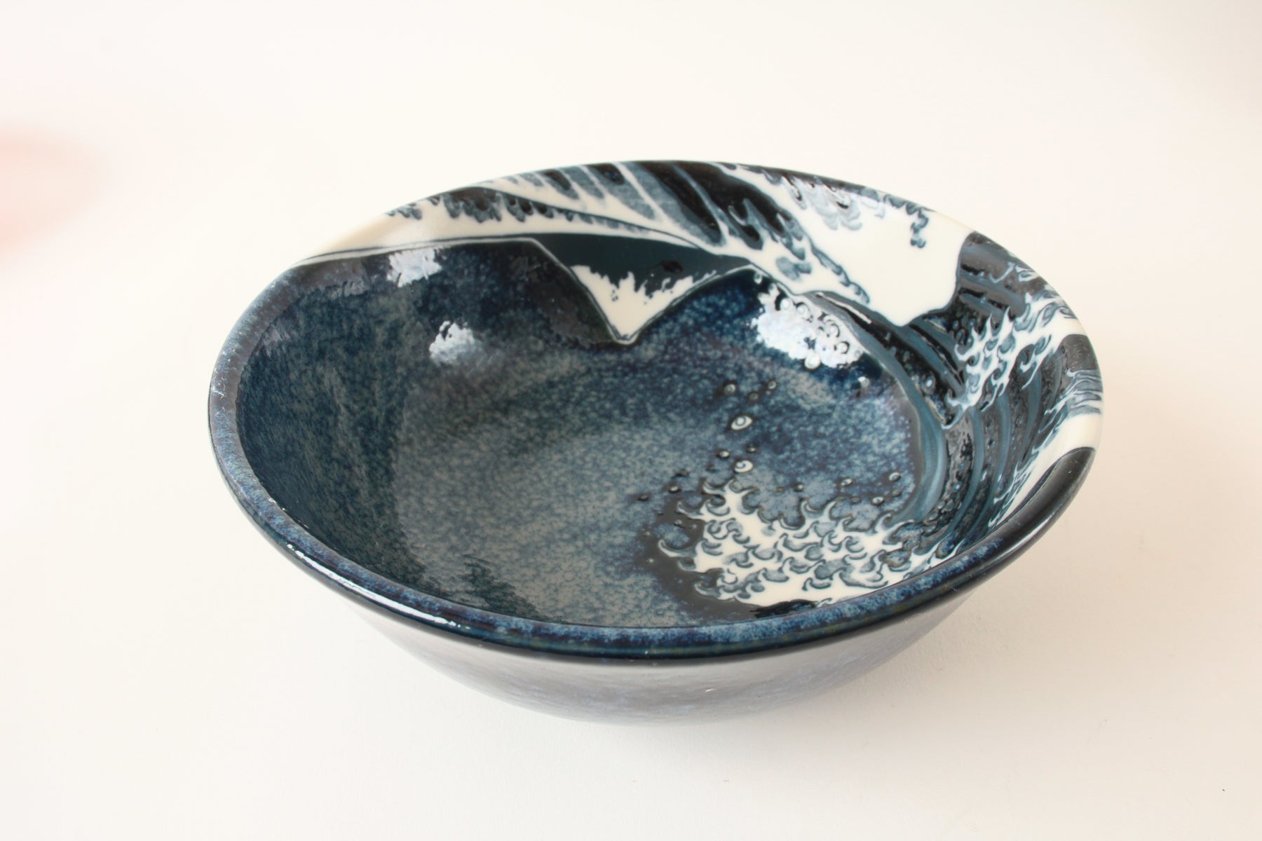 Mino Ware AKD201 Japanische Keramikschale, Ramen-Nudeln, Donburi-Schüssel, Mt.Fuji & Big Wave Blue (2er-Set) Hergestellt In Japan AKD201 (2 Stück Blau