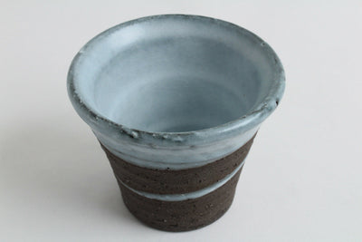 Mino ware Japanese Pottery Yunomi Chawan Tea Cup Sky Blue Glaze on Dark Brown