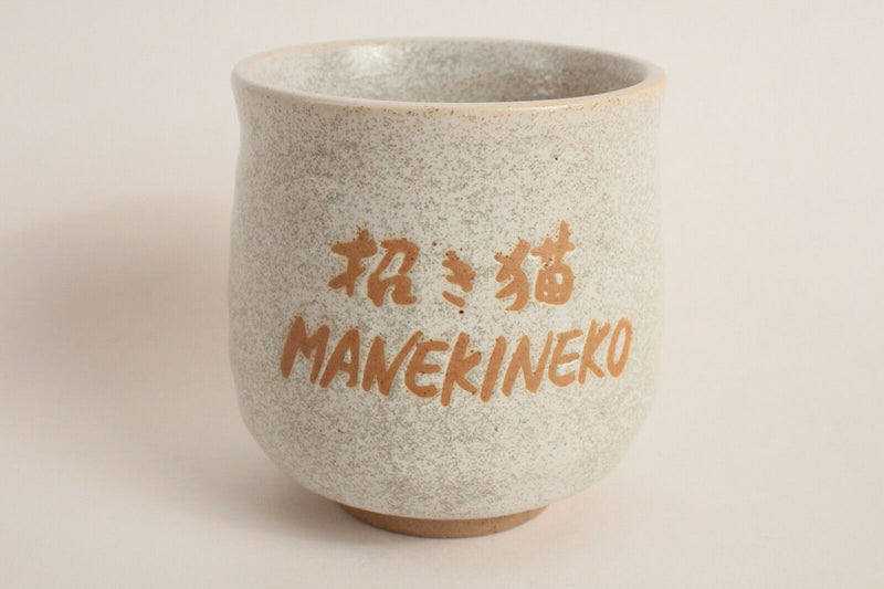 Mino ware Japan Sushi Yunomi Chawan Tea Cup Manekineko Twins White Barrel-shaped