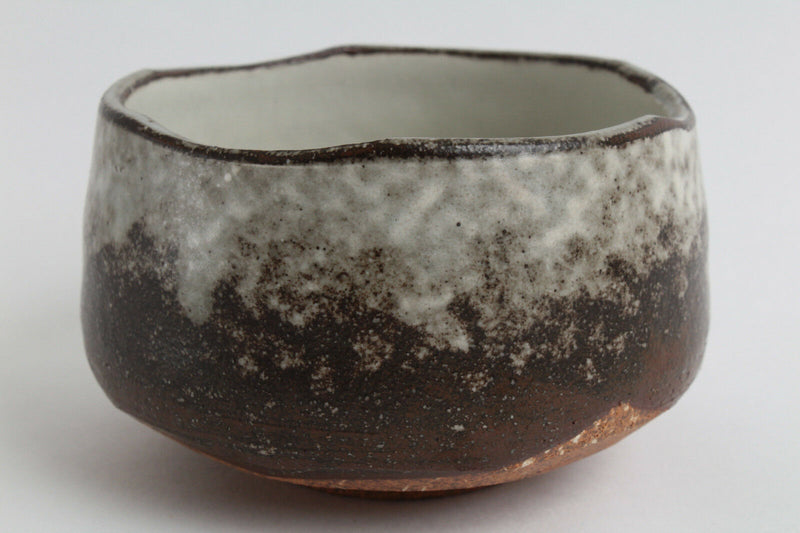 Mino ware Japanese Pottery Tea Ceremony Matcha Bowl White Powder on Dark Brown