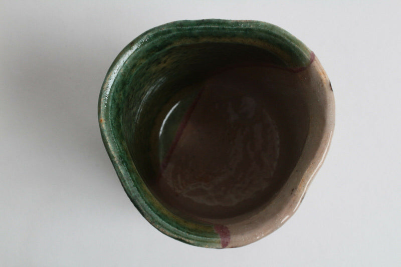 Mino ware Japan Pottery Yunomi Chawan Tea Cup Oribe Green & Beige Seizangama