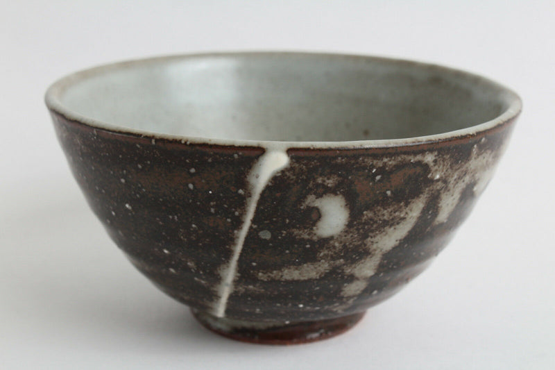 Mino ware Japanese Pottery Rice Bowl Burnt Brown w/ White Line made in Japan