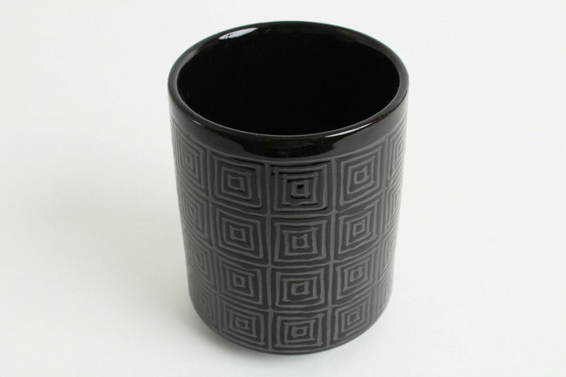 Mino ware Japanese Sushi Yunomi Chawan Tea Cup Black Squares made in Japan