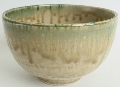 Mino ware Pottery Large Ramen Noodle Donburi Bowl Emerald Green Glaze on Ocher