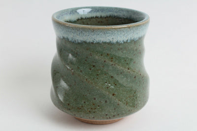 Mino ware Japanese Sushi Yunomi Chawan Tea Cup Twisted Olive Green w/ Blue edge