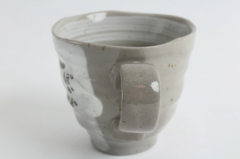 Mino ware Japanese Pottery Mug Cup Sleeping Cat Gray Sanaegama made in Japan