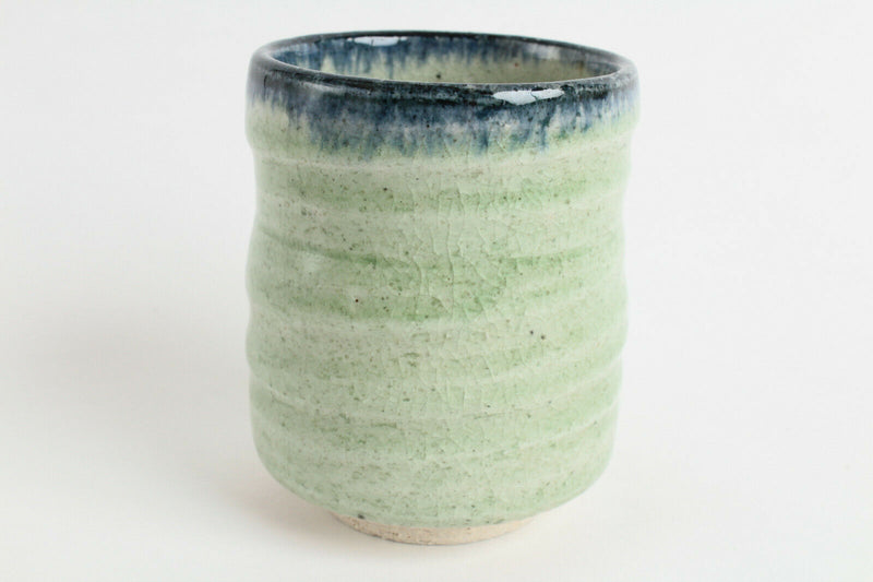 Mino ware Japanese Pottery Yunomi Chawan Tea Cup Mint Green & Navy Edge Crackled