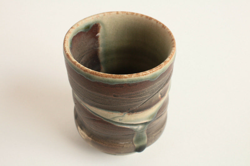 Mino ware Japanese Pottery Yunomi Chawan Tea Cup Brown & Army Green Twisted