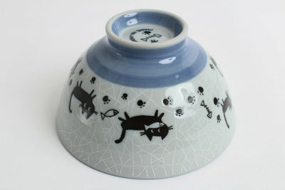 Mino ware Japanese Ceramics Rice Bowl Black Cats & Footprints Blue Crackled