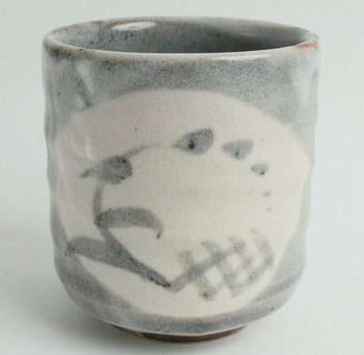 Mino ware Japanese Sushi Yunomi Chawan Wide Tea Cup Fog Gray w/ Paddy Grass
