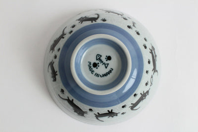 Mino ware Japanese Ceramics Rice Bowl Black Cats & Footprints Blue Crackled