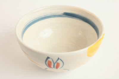 Mino ware Japan Pottery Rice Bowl Smiling Rabbit Hand-drawn White