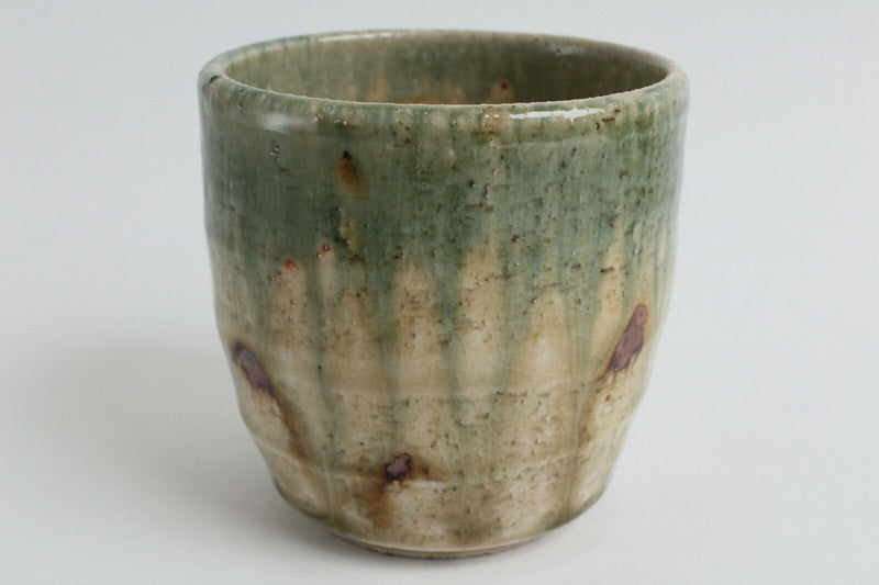 Mino ware Japanese Pottery Yunomi Chawan Large Tea/Rock Cup Green Glaze on Ocher