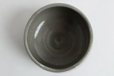 Mino ware Japan Pottery Tea Ceremony Matcha Bowl Crackled Gray w/ White Lines