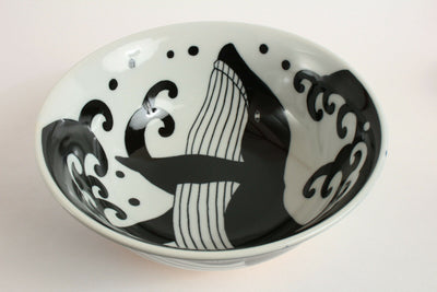 Mino ware Japanese Ceramics Ramen Noodle Donburi Bowl Whale & Wave made in Japan