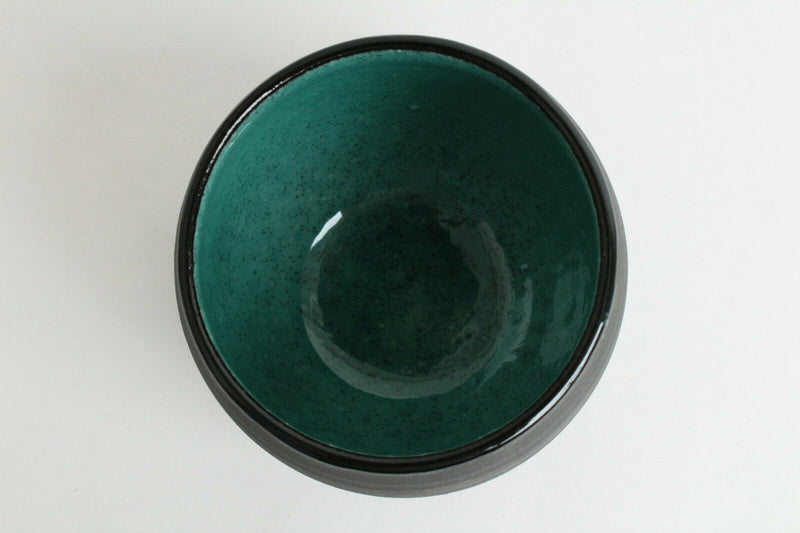 Mino ware Japanese Pottery Yunomi Chawan Chubby Tea/Rock Cup Matte Black & Green