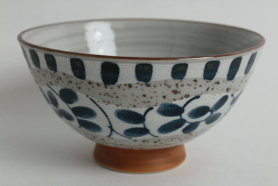 Mino ware Japanese Ceramics Rice Bowl Obitako Karakusa made in Japan