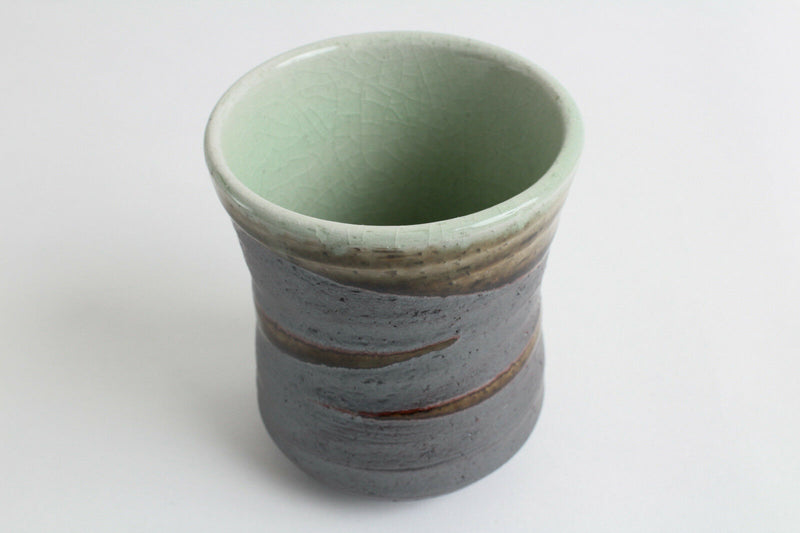 Mino ware Japanese Pottery Sushi Yunomi Chawan TeaCup Steel Gray w/Brown & Green