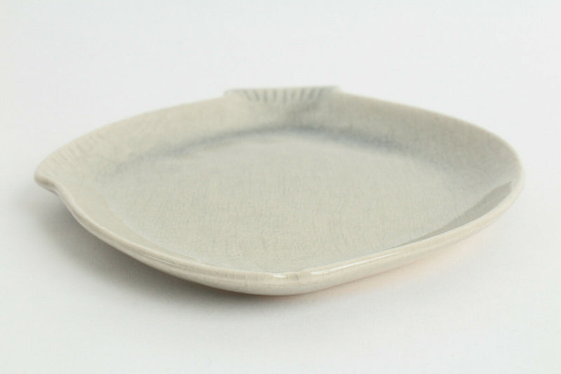 Seto ware Japanese Pottery Dish Plate Mola Mola Fish shape Cream made in Japan