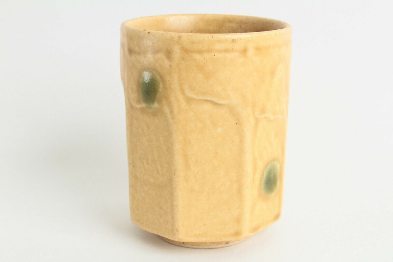 Mino ware Japanese Pottery Yunomi Chawan Tea Cup Octagonal Ocher w/Green Dots