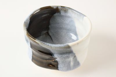 Mino ware Japanese Pottery Matcha Bowl Oribe Green & White w Pale Blue Glaze