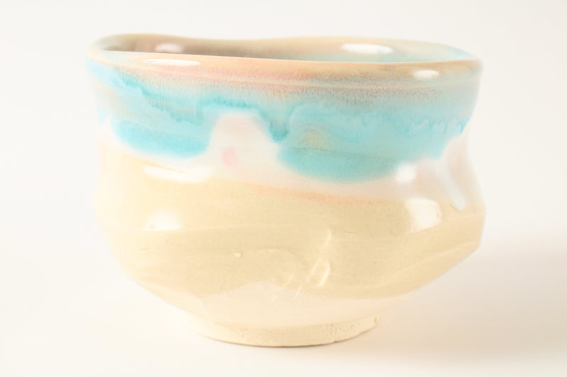Mino ware Japanese Pottery Matcha Bowl Creamy Beige w/Green Glaze