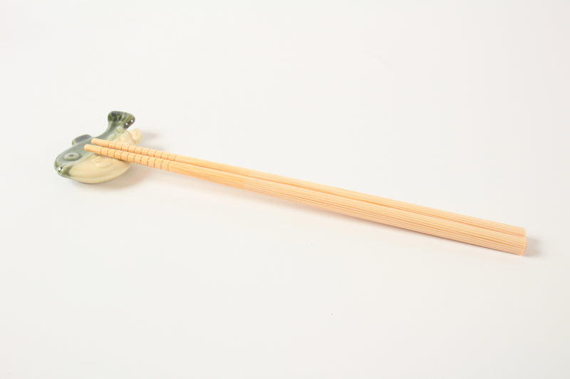 Mino ware Japan Ceramics Puffer Fish Chopstick Rest Set of Two Green & Blue