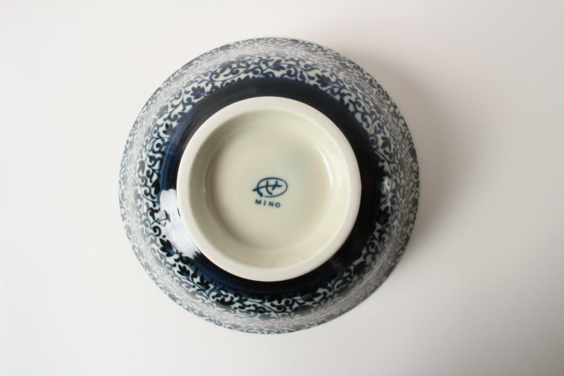 Mino ware Japan Ceramics Ramen Noodle Donburi Bowl Karakusa Pattern