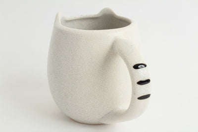 Mino ware Japanese Pottery Mug Cup Cat Shape Chiffon White made in Japan